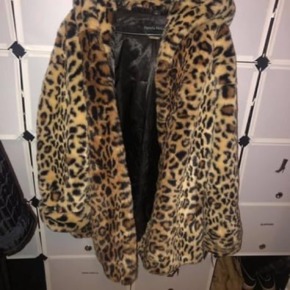 Beautiful Brand New Pamela McCoy 1X Cheetah Print Jacket with tags..